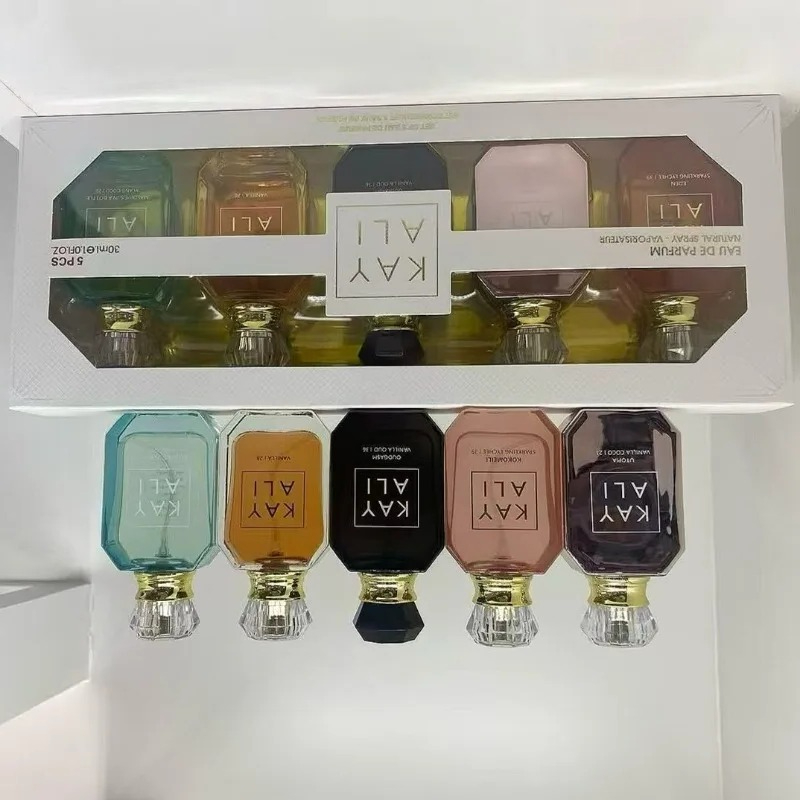 30ml x5 KAYALI ユニセックス香水ギフトセット  - The Collection Perfume Fragrance のレビューと価格
