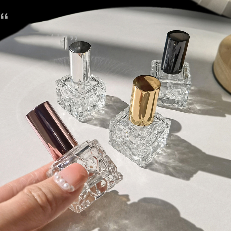 旅行用ボトル 10ml 空のガラス製スプレー香水ボトルは持ち - Perfume Fragrance World Qahwa のレビューと価格