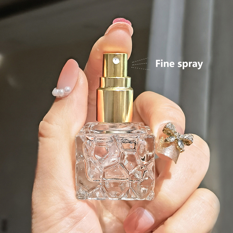 旅行用ボトル 10ml 空のガラス製スプレー香水ボトルは持ち - Perfume Fragrance World Qahwa のレビューと価格